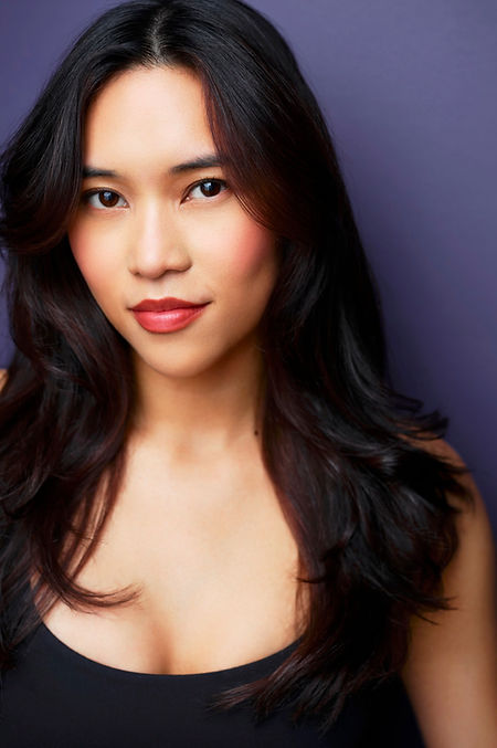 KatCapili_HeadshotR - Kat Capili.jpg