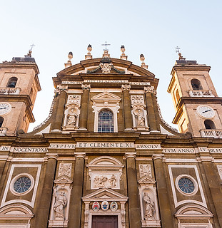 I Casteelli bygning.jpg