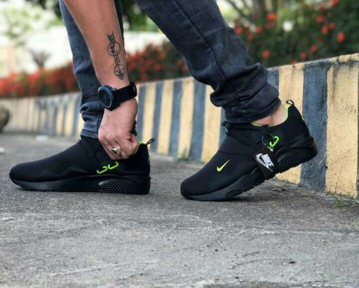 Miniatura: Tenis NIKE