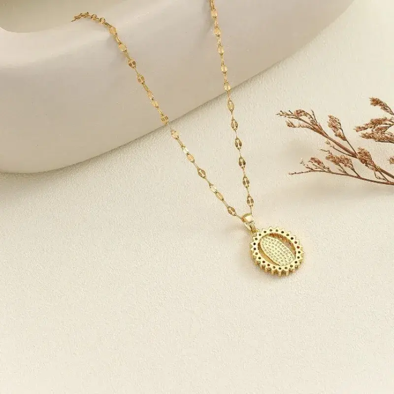 Thumbnail: Radiance Halo Pendant