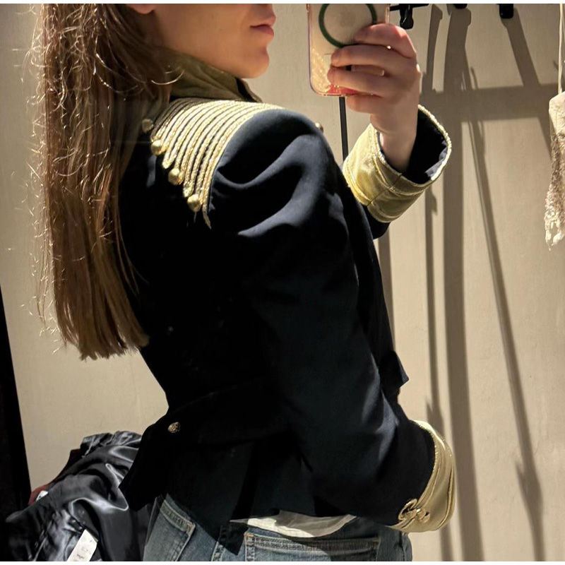 Thumbnail: Monroe Contrast Blazer