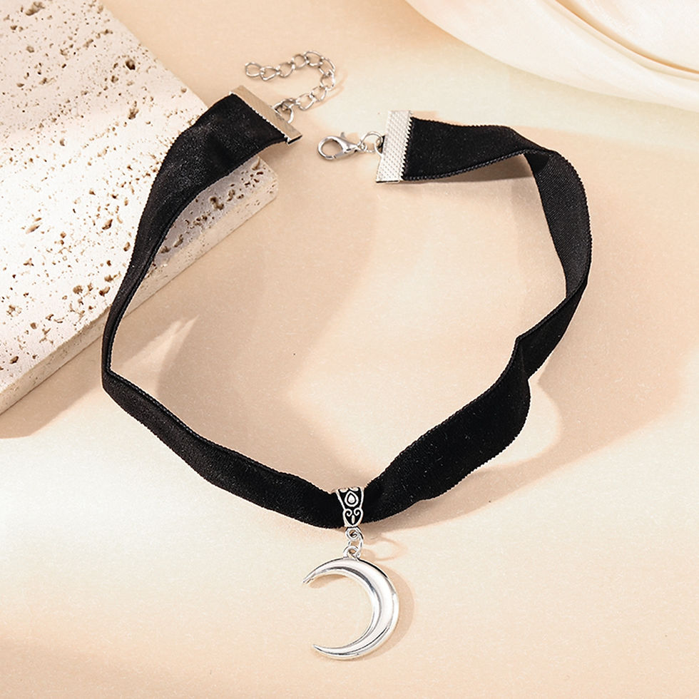 Thumbnail: Velora Gothic Choker