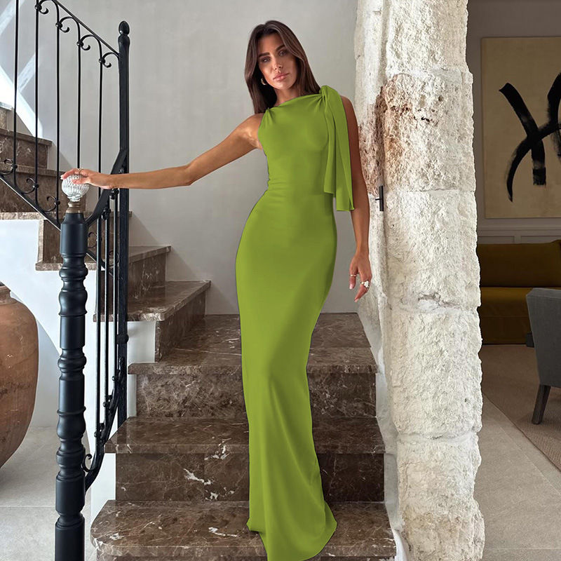 Thumbnail: Ivory Élan Column Gown
