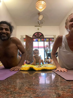 Sara and Khan's Free Birth Story