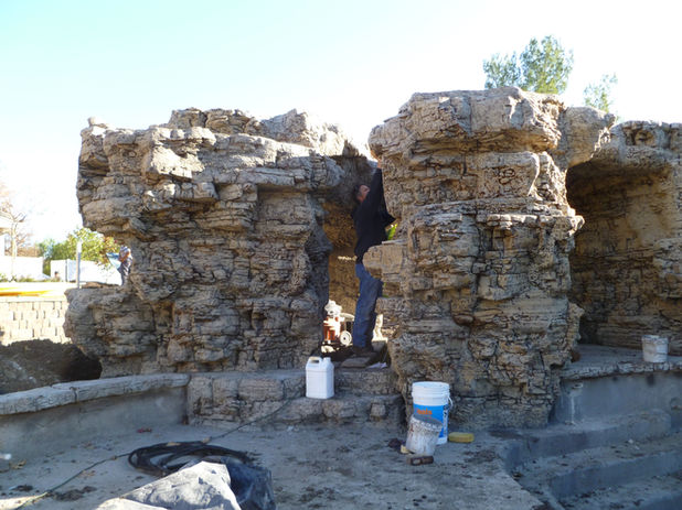 Custom faux rock pool in Los Angeles work in progress Crystal Pools