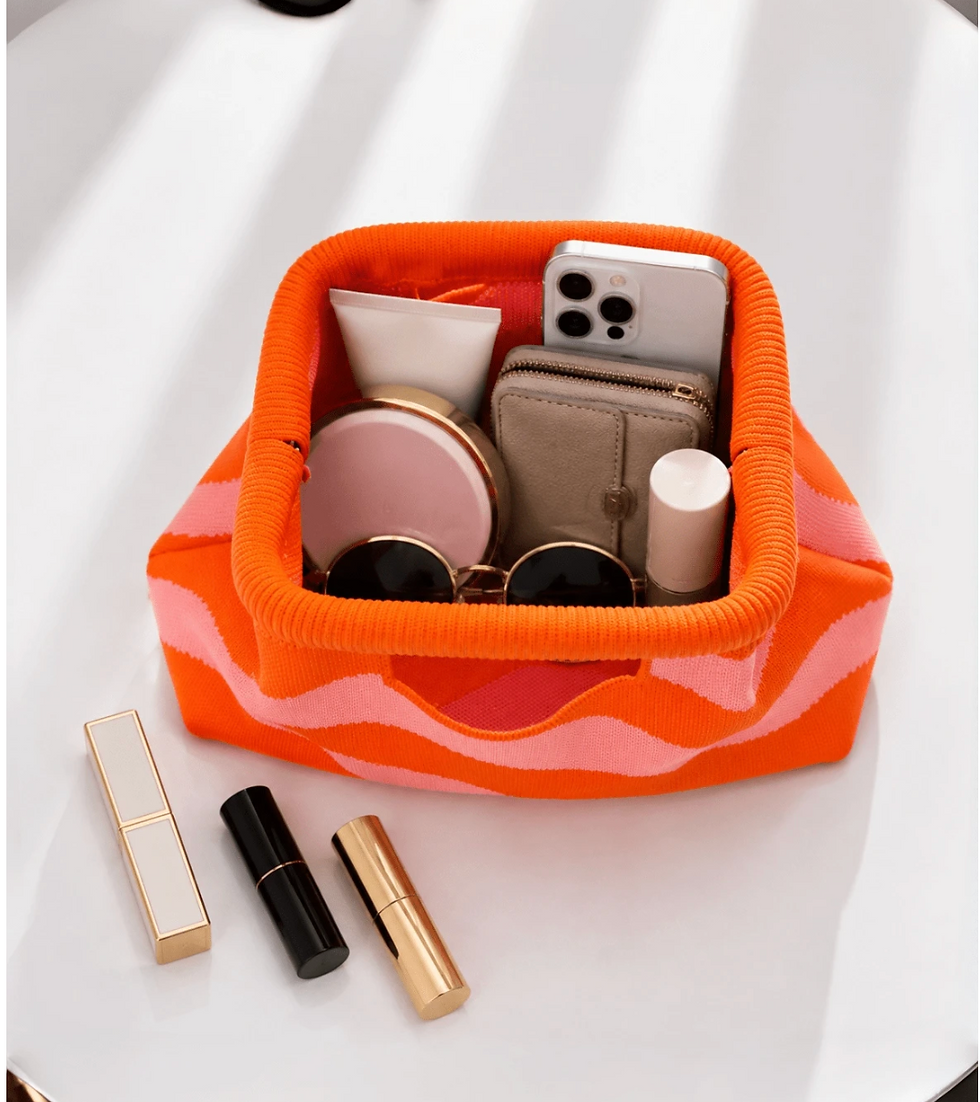 Thumbnail: The Peachy Dreamer Clutch
