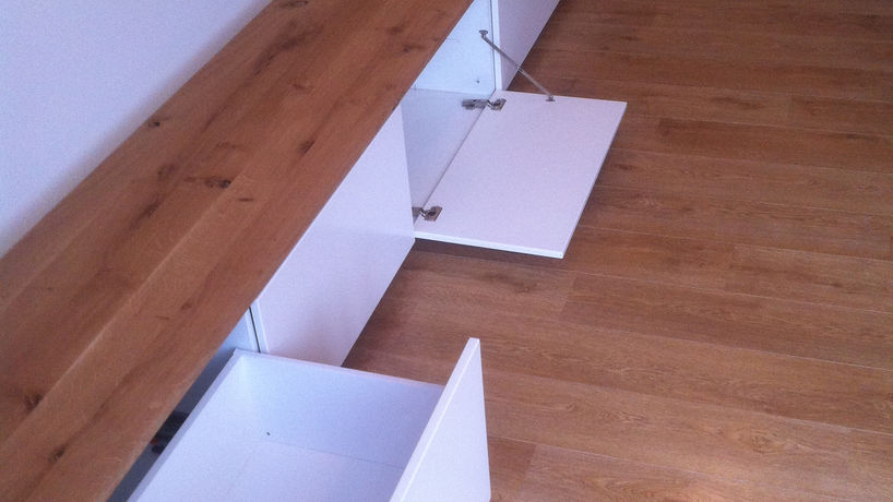 Meubelmaker interieurbouw Haarlem Hoofddorp eiken meubel