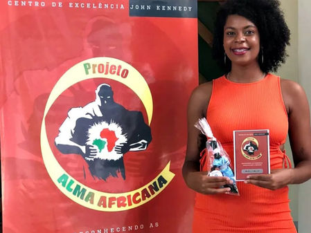 O Projeto Um Quê de Negritude foi homenageado pelo Projeto Alma Africana
