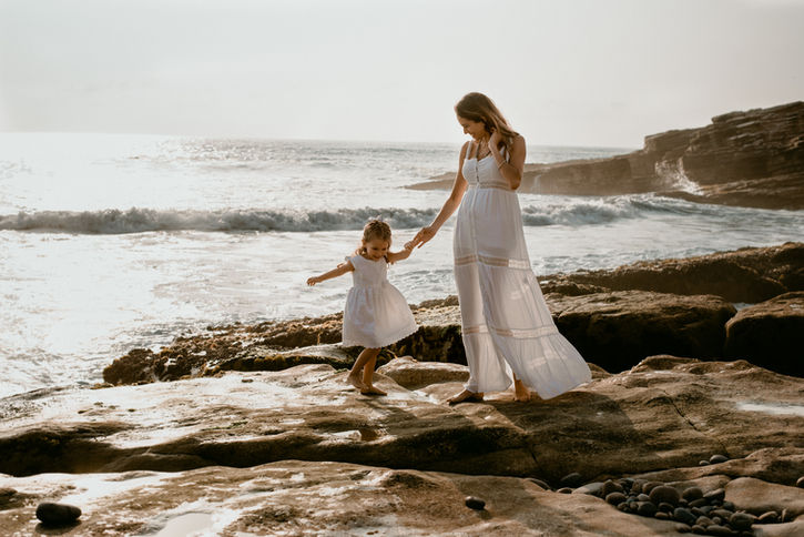Luque Herrera Photography. Sesión De Fotos Exteriores Familia En Playa Costa Verde Lima