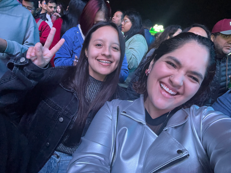 Luque Herrera Photography. Fernanda Luque Herrera. Estudio de fotografía, especializado en sesiones de embarazo, newborn, bebés, cake smash, niños y familias. Allison Moreno Azalde