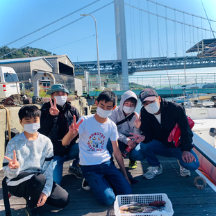 下津井船釣り教室　　児島にお住まいのＯ波様お友達を誘ってのリピートありがとうございます🤗🎣
