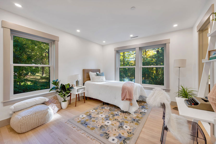 2213-Custom-Home-Build-Photo-Complete-Bedroom-11