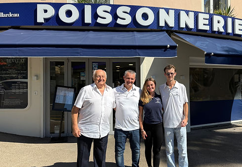 Poissonnerie-familiale-Le-Cannet-06_edited.jpg