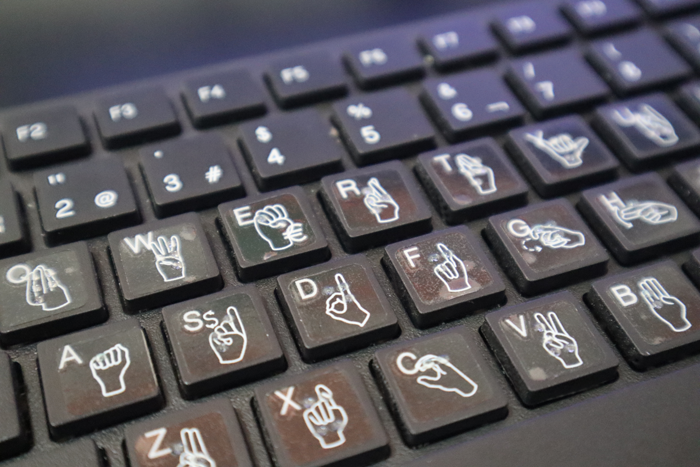 Kit teclado inclusivo