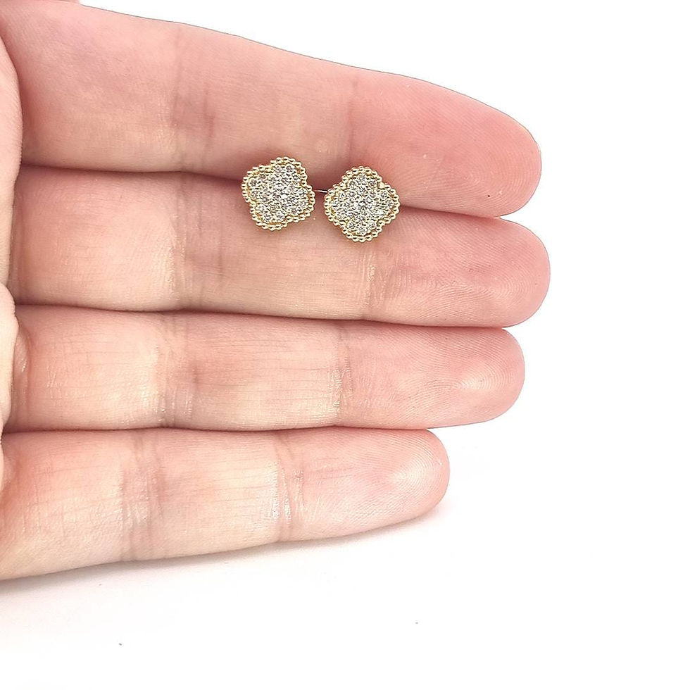 brinco trevo van cleef