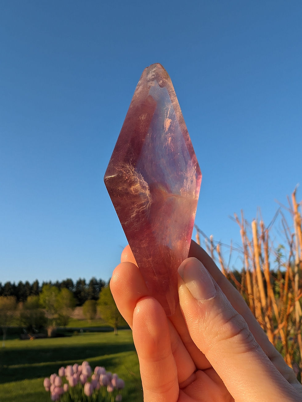 Thumbnail: Fluorite Carving   Rhombus