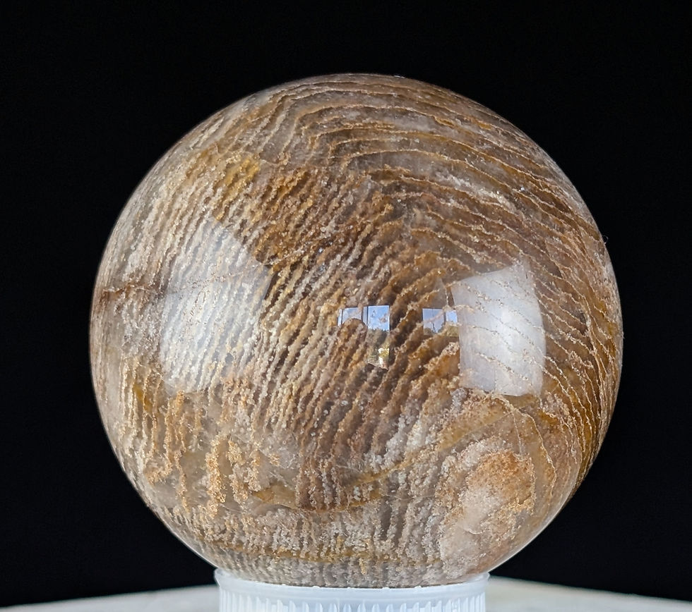 Thumbnail: Thousand Layer Quartz Lodolite Sphere