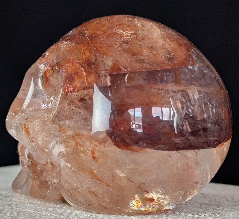 Thumbnail: Fire Quartz Skull Carving