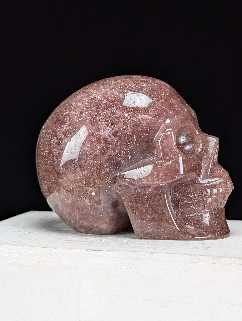 Thumbnail: Strawberry Quartz Skull Carving