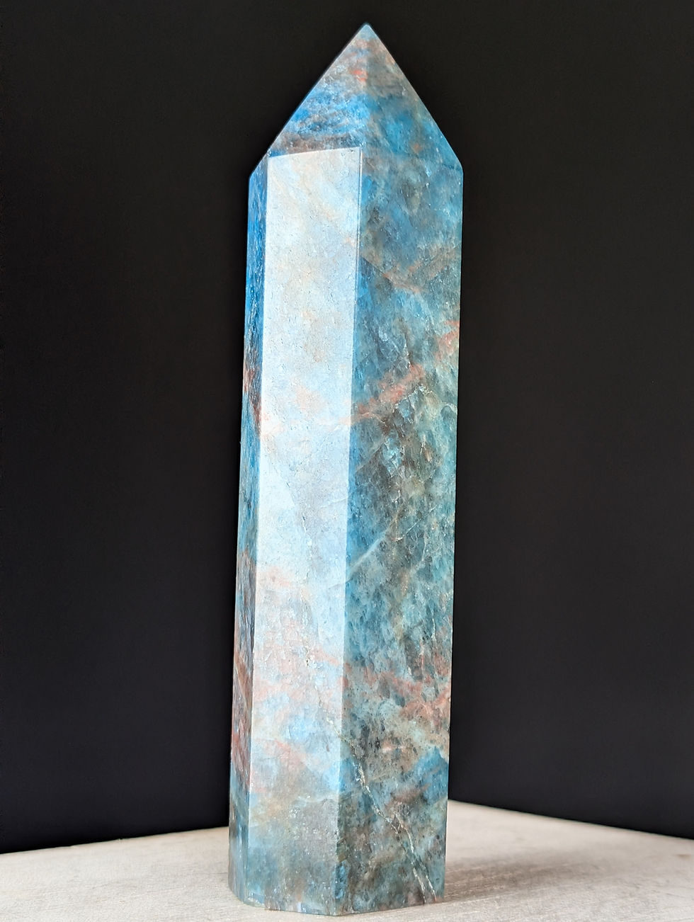 Thumbnail: Blue Apatite Tower