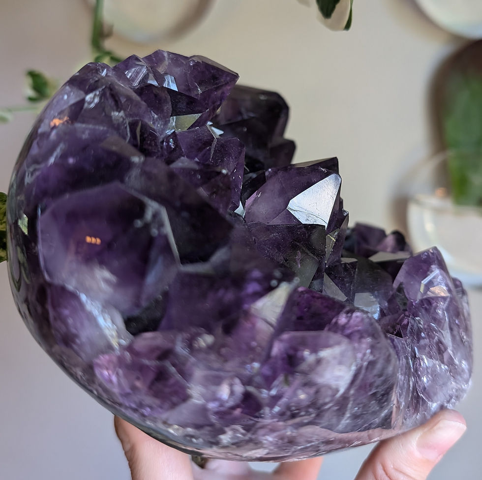 Thumbnail: Amethyst Heart Geode Geode