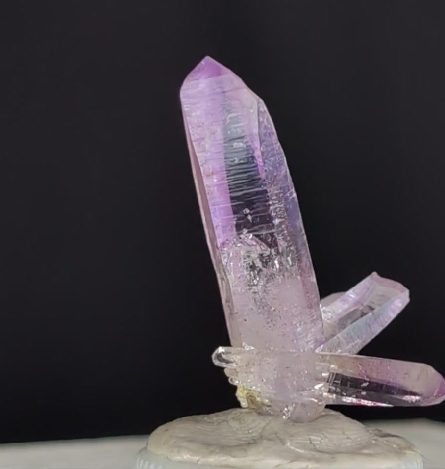Thumbnail: Vera Cruz Amethyst Cluster