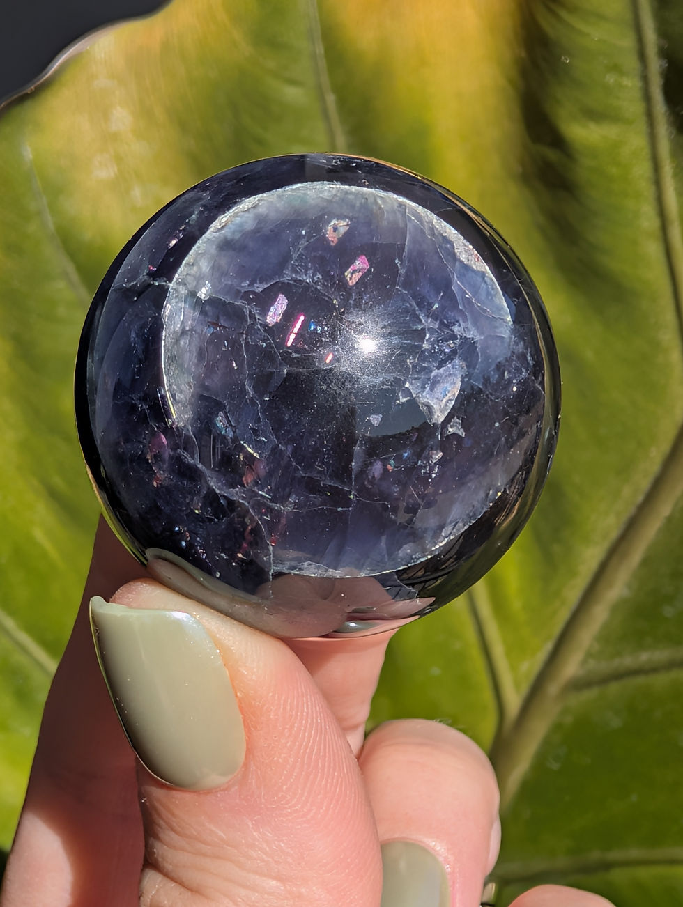 Thumbnail: Iolite Sphere Cordierite