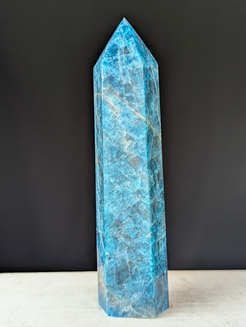 Thumbnail: Blue Apatite Tower