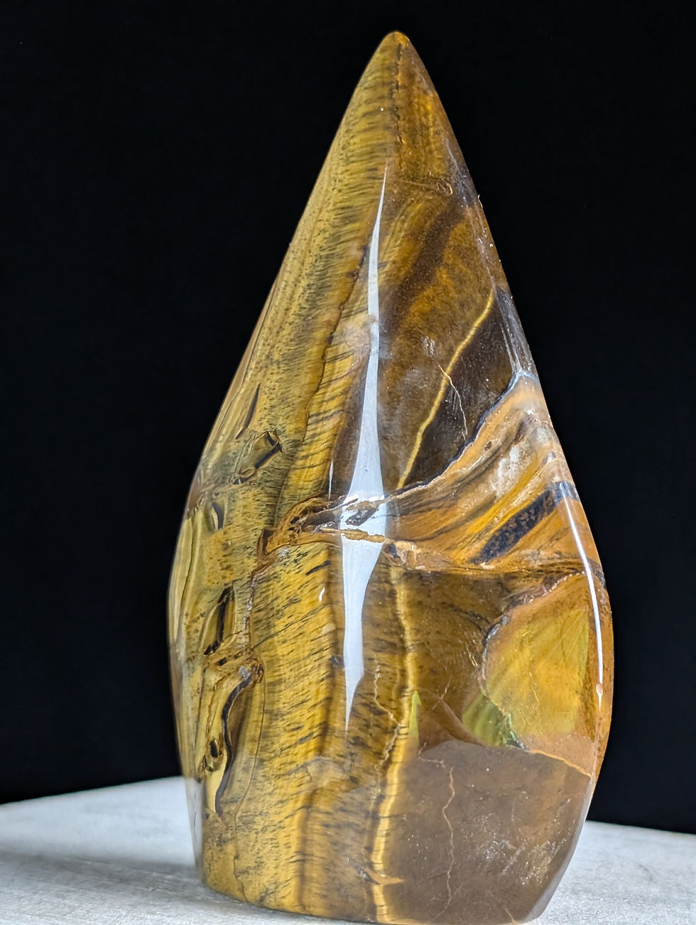 Thumbnail: Tiger Eye Freeform Teardrop