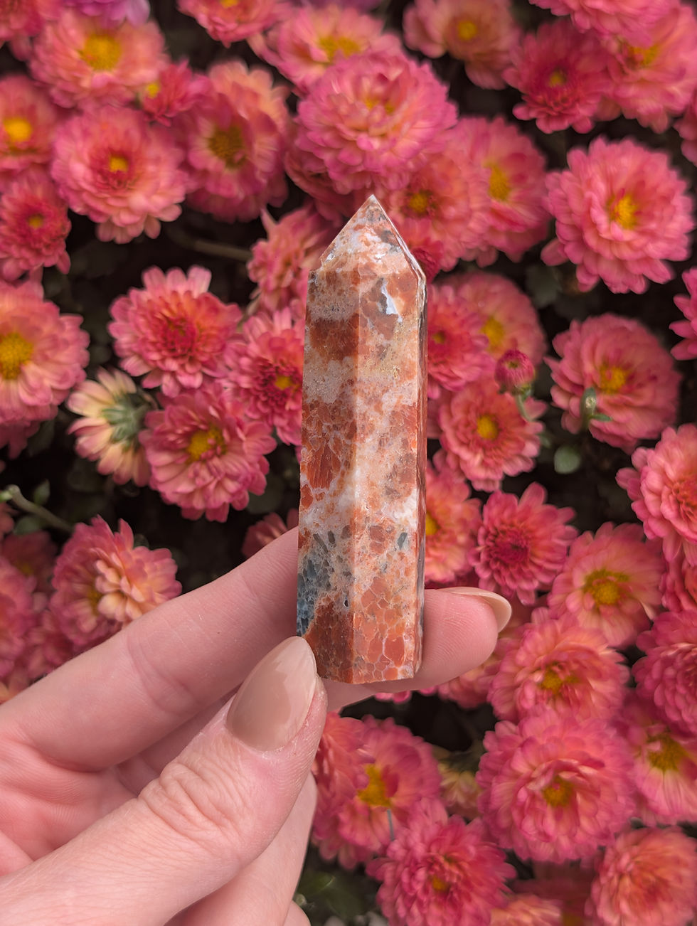 Thumbnail: Blue Apatite Sunstone Tower