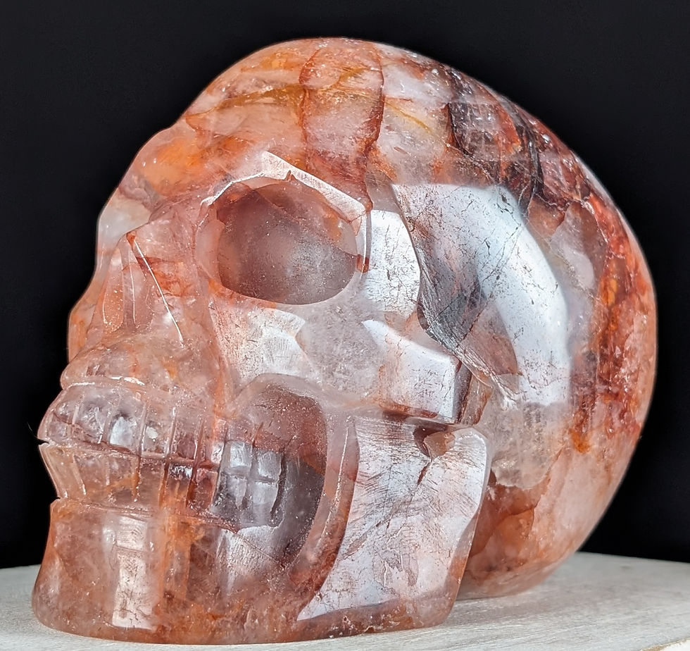 Thumbnail: Fire Quartz Skull Carving