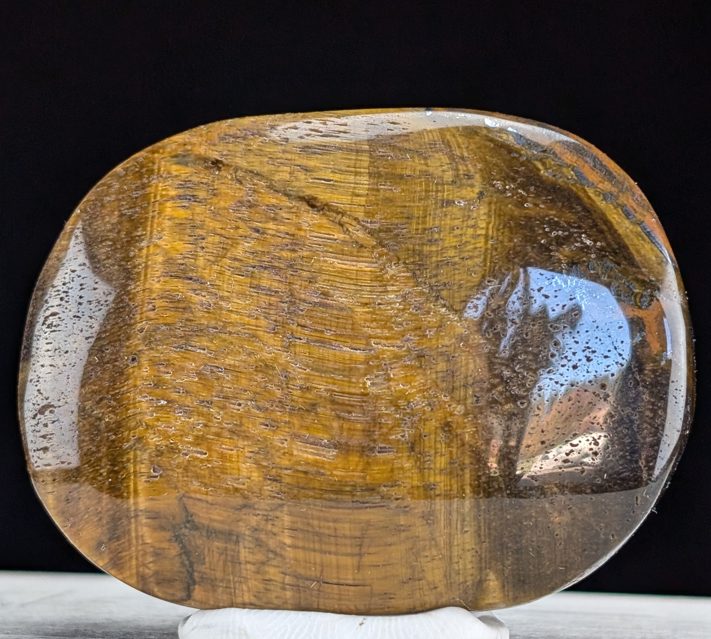 Tiger Eye Palmstone