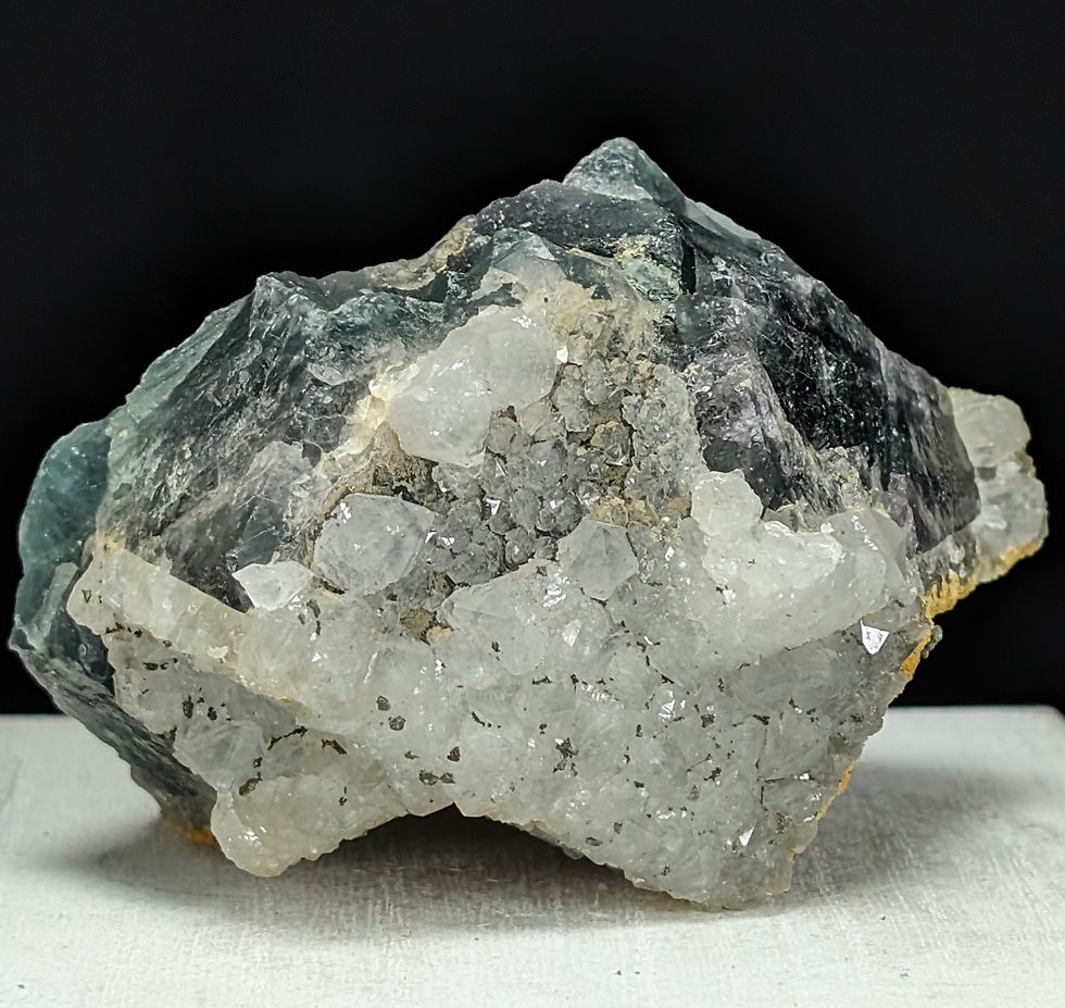 Thumbnail: Blue Fluorite Cluster
