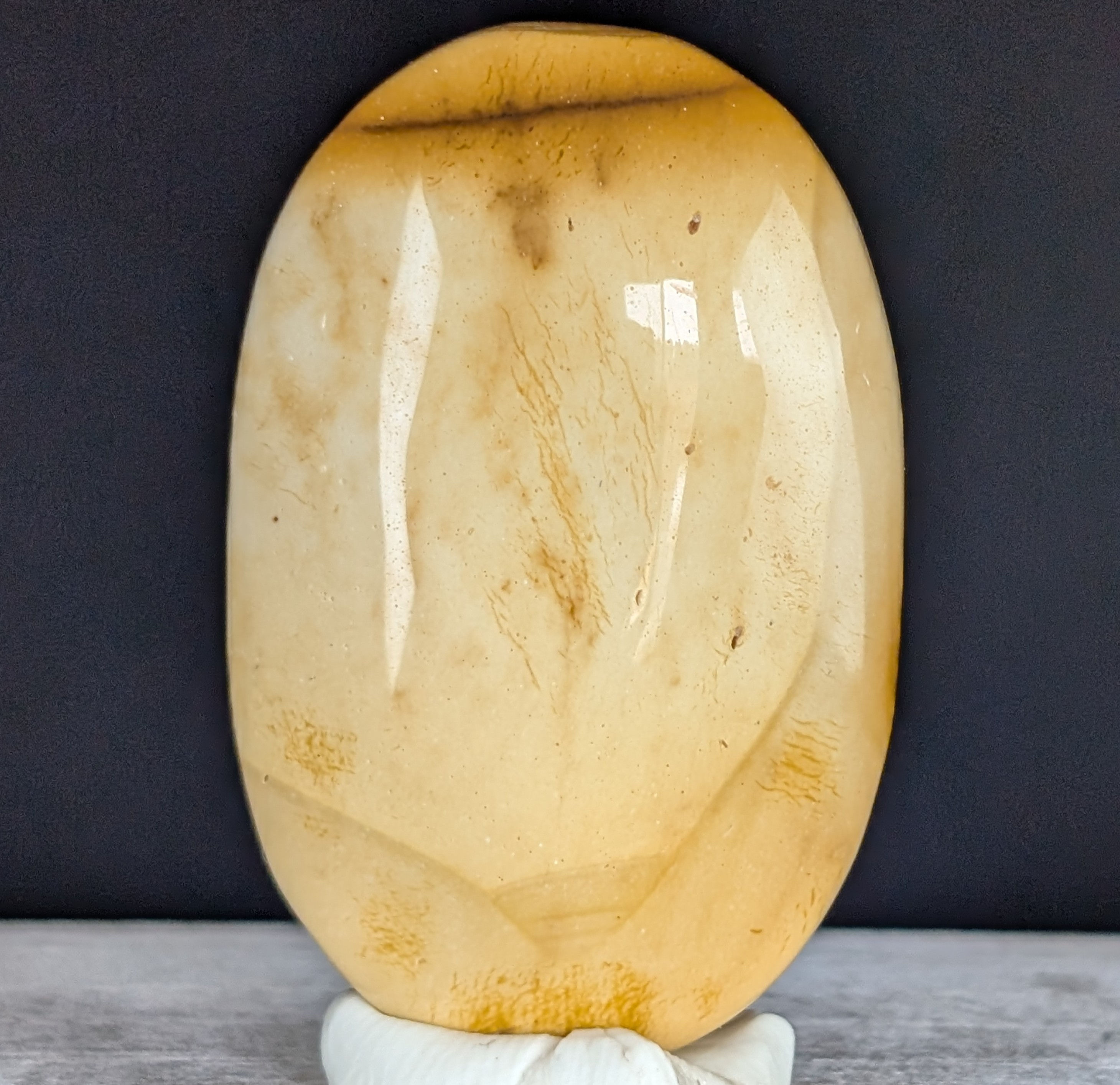 Mookaite Palmstone