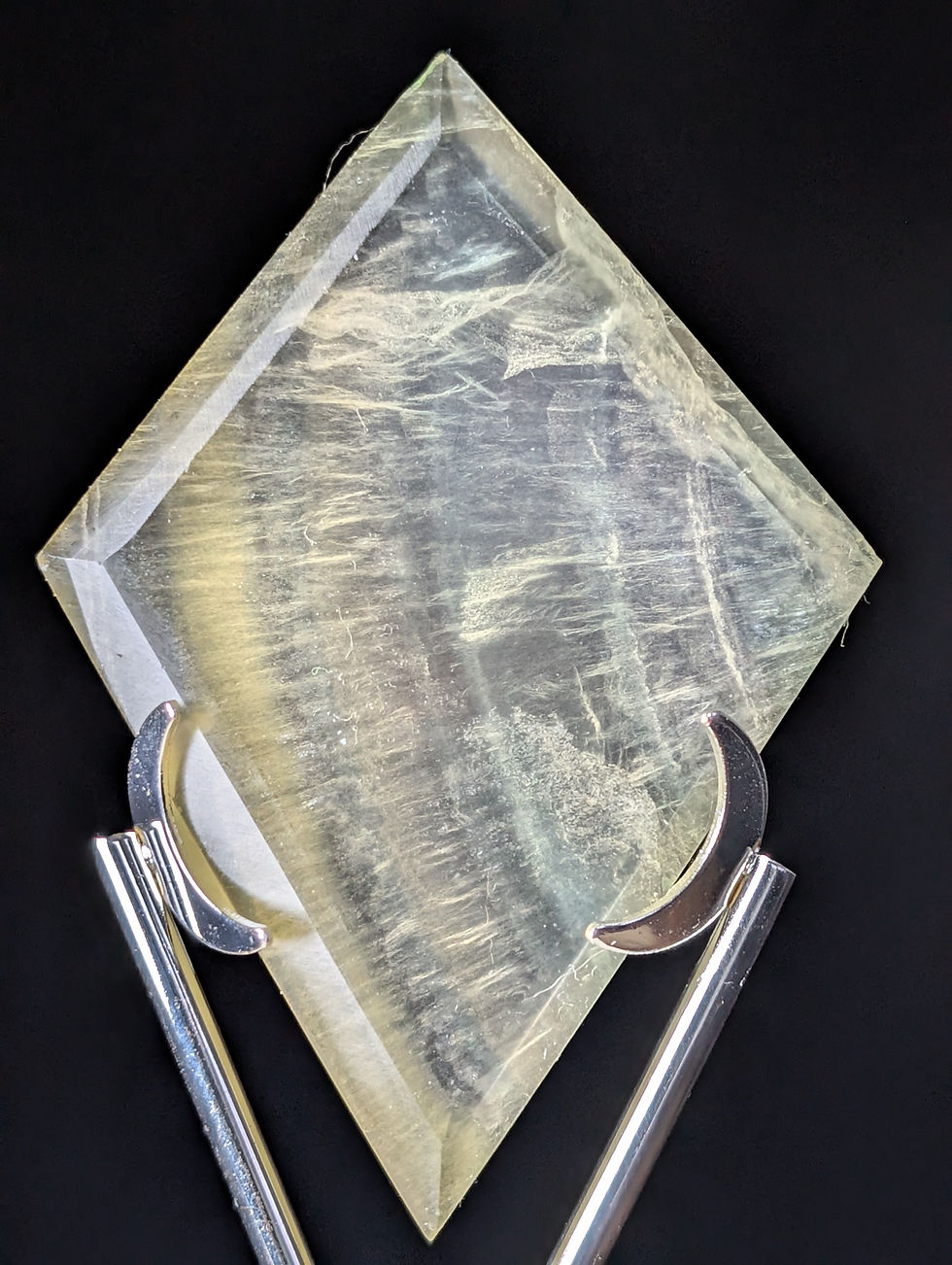 Thumbnail: Candy Fluorite Freeform Diamond