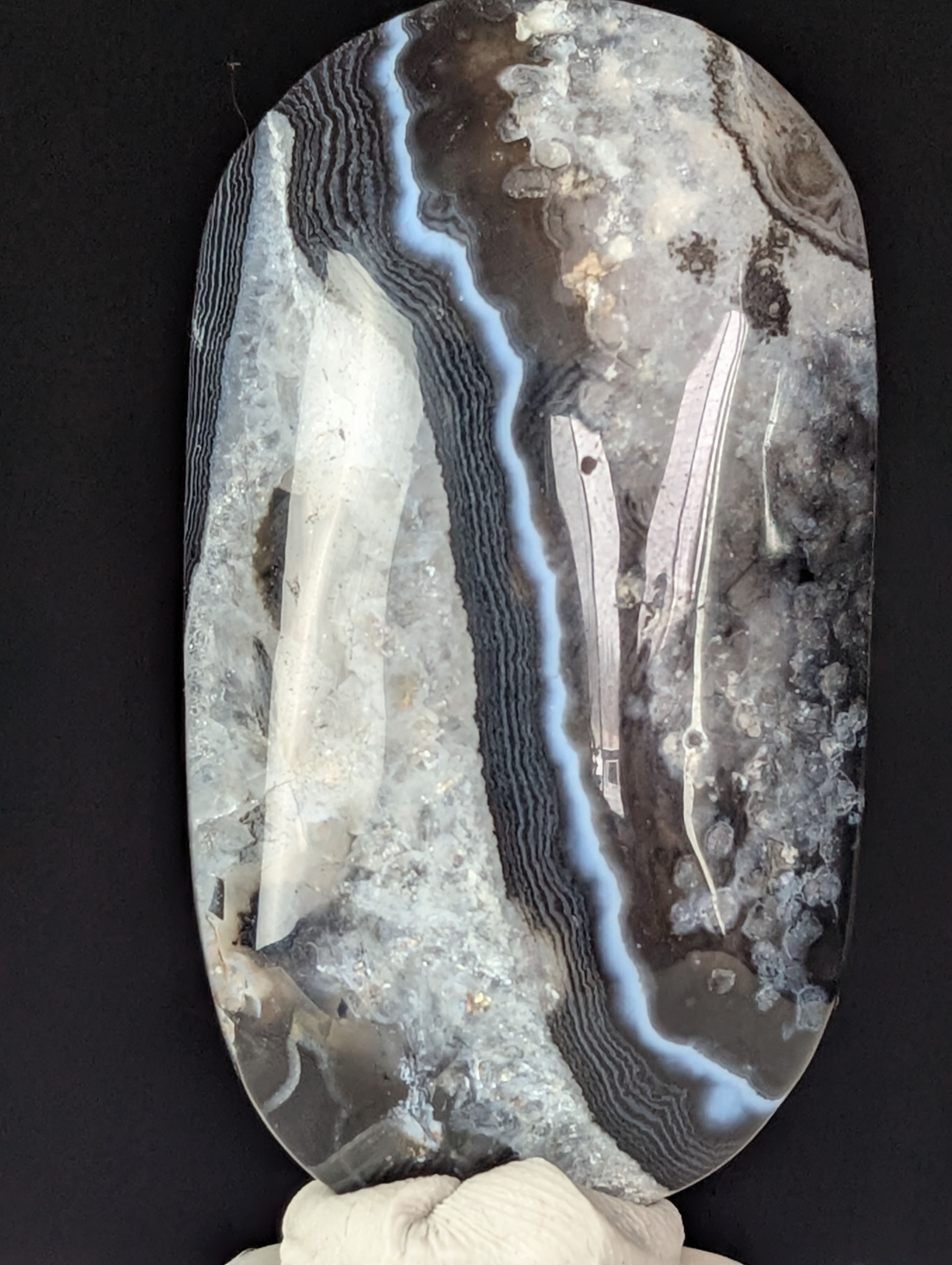 Black Banded Lace Agate Palmstone