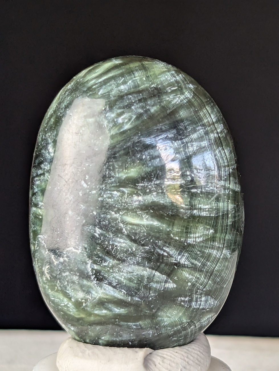 Thumbnail: Seraphinite Palmstone