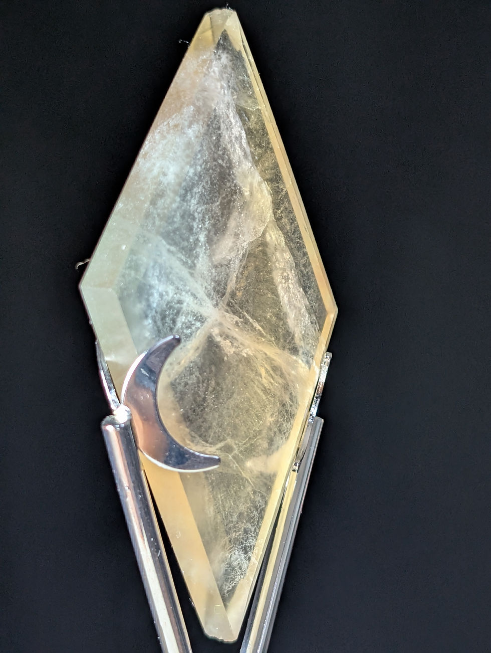 Thumbnail: Candy Fluorite Freeform Diamond