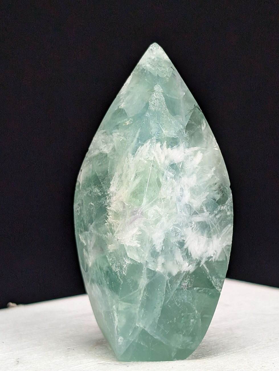Thumbnail: Fluorite Freeform