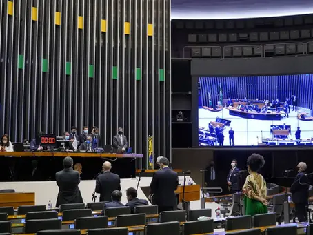 Dino intima partidos a explicar controle de emendas parlamentares
