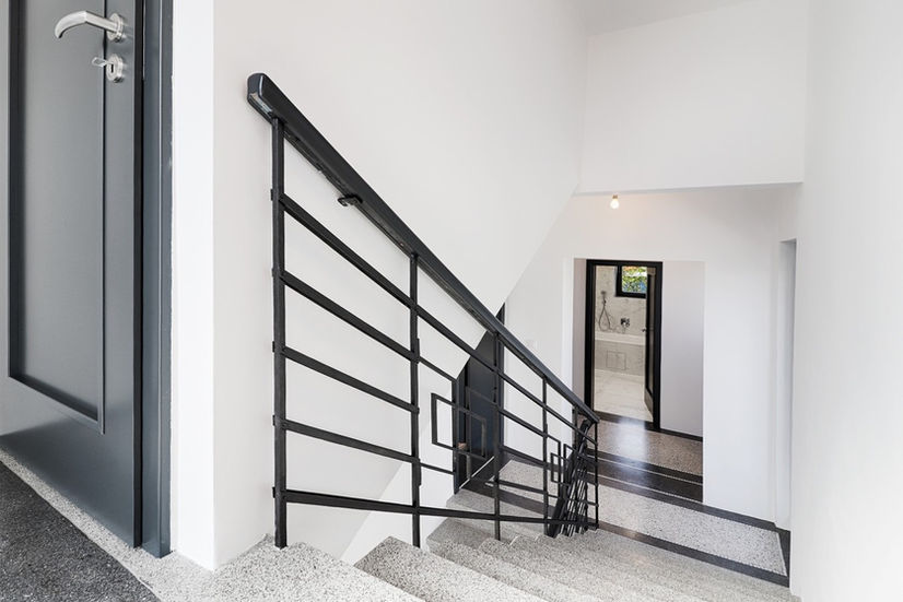 staircase 1.JPEG