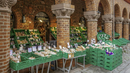 Eat: spend your money wisely; cheap food in Norway