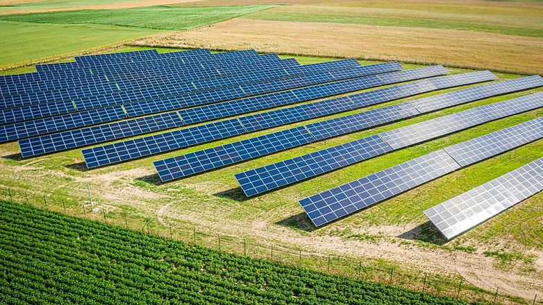 champ-photovoltaique-1024x576.jpg