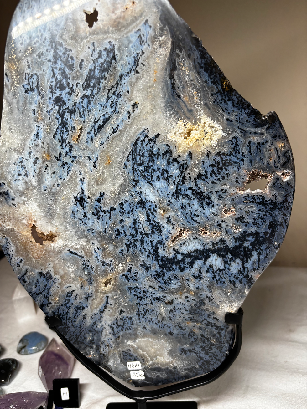 Thumbnail: Agate on Stand