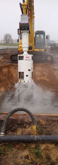 PfahlkopfBearbeitungs-prozess beim EQOS Energie