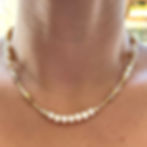 DELICADO Y ELEGANTE COLLAR DE PERLA NATURAL Y JADE COLOR BEIGE