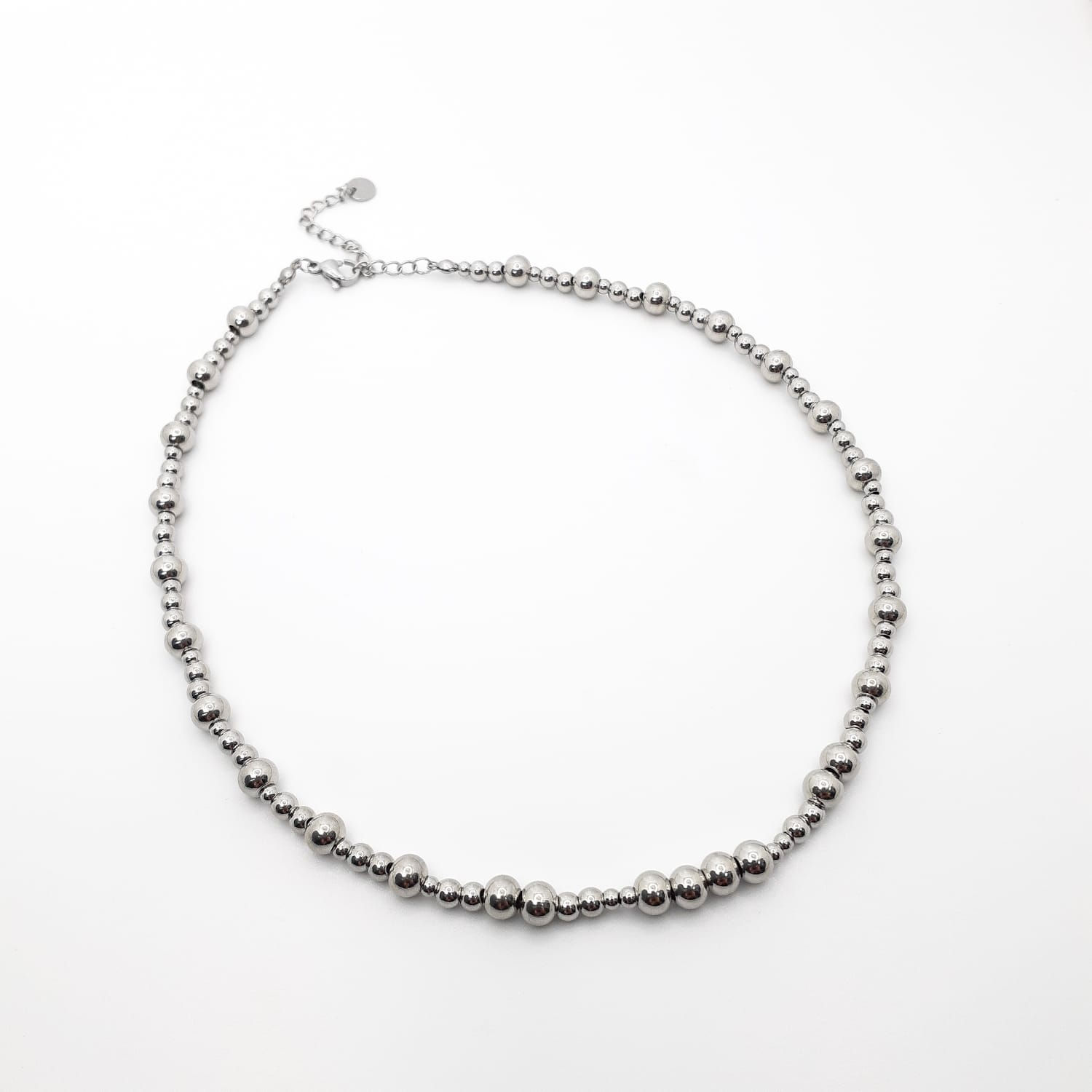collar de esfera lisa para dama de acero color plata