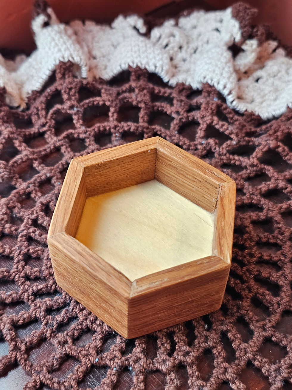Thumbnail: Red Oak Hexagon Bowl — Small