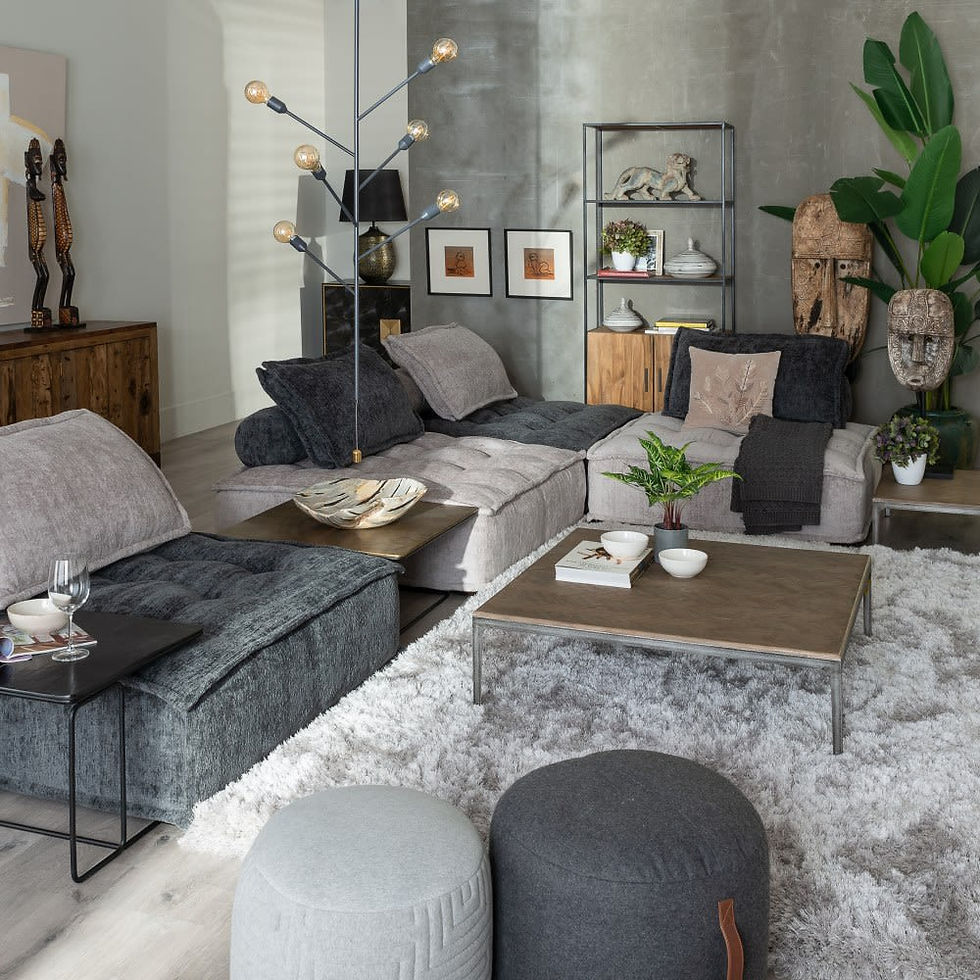 Estudio de interiorismo Sevilla | sofá modular textil a suelo
