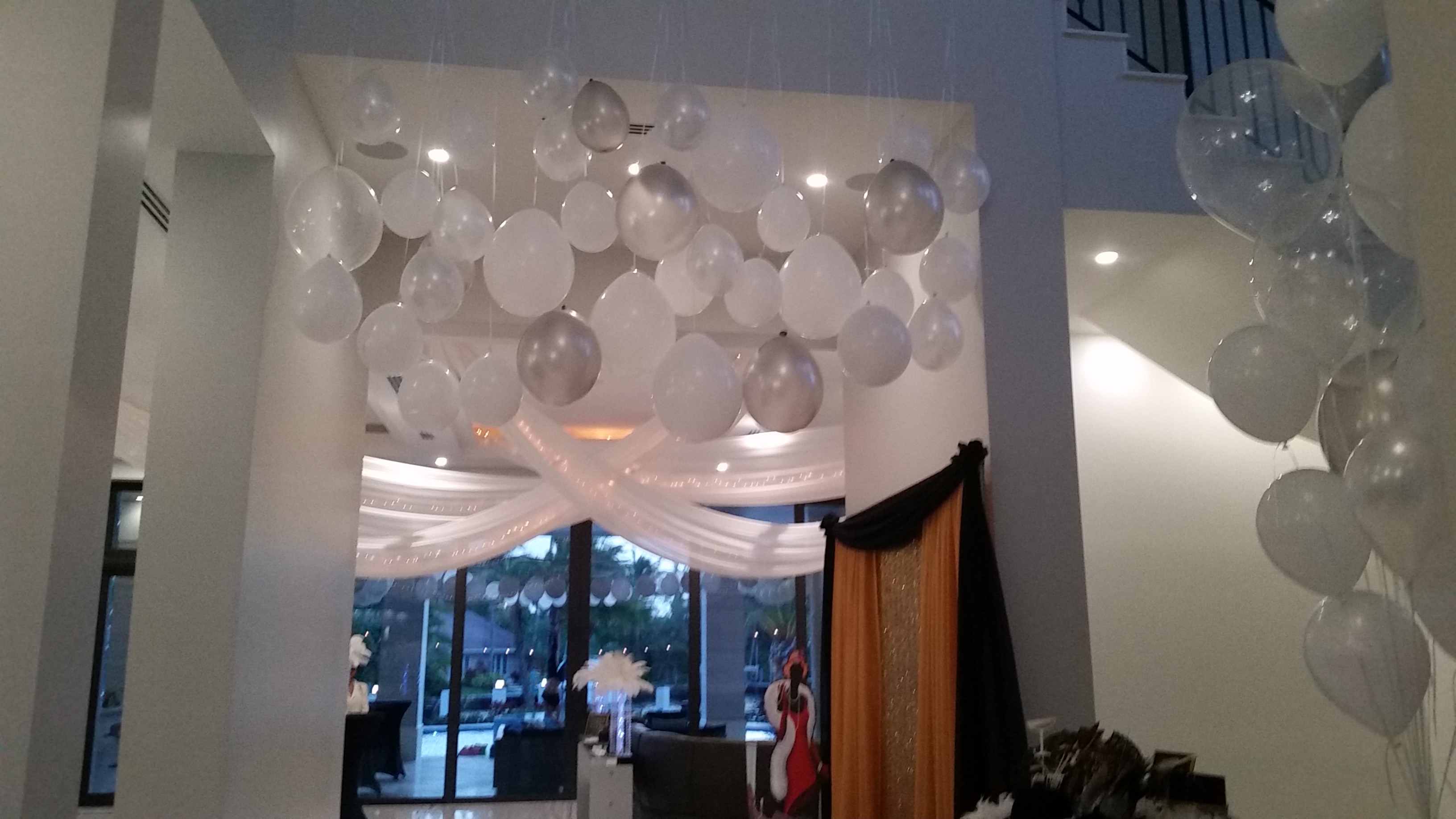 Ceiling Balloon Decoration Ideas